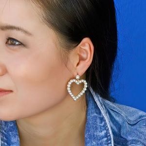 Sandra Pearl Heart Shaped Earrings from Korea